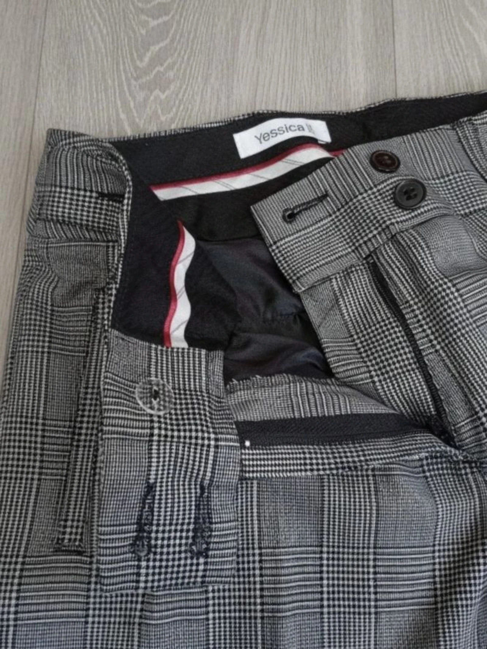 C&A Glen Plaid getailleerde grijze corporate old money chinobroek – photo 6